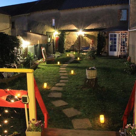 La Roulotte De Lola - Chambre D'Hotes La Celle  Eksteriør billede